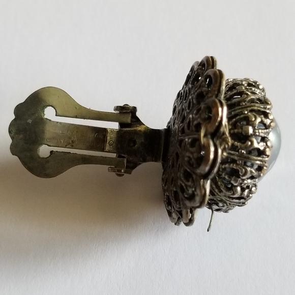 Vintage Miriam Haskell SINGLE earring grey baroque pearl silver tone - Picture 6 of 12